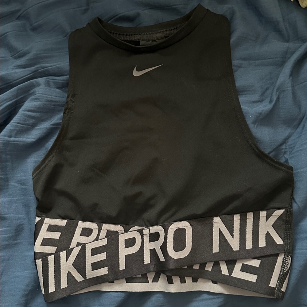 Nike Pro Intertwist Cropped Tank